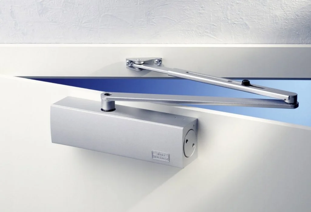 фото Как выбрать дверной доводчик ?