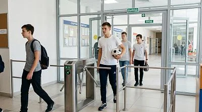 Установка турникетов в учебных заведениях